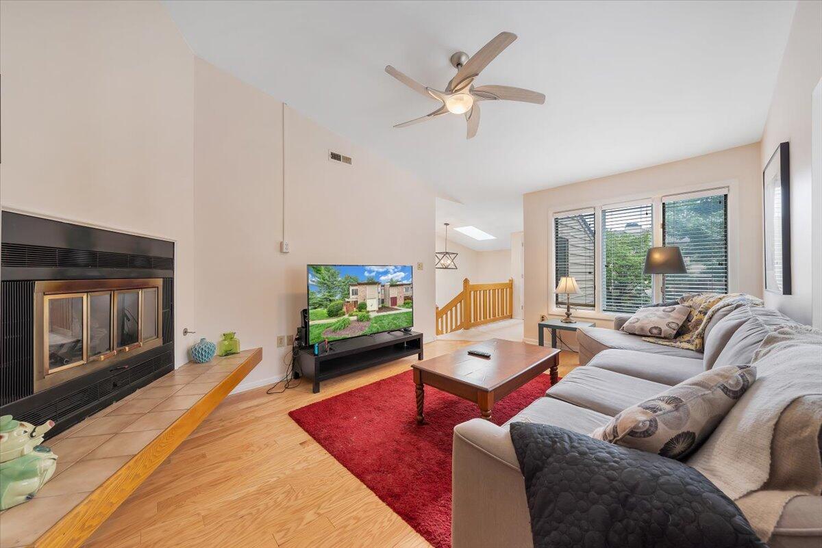 107 Windward Drive, Unit 107 Roanoke, VA 24018 - Photo 3 of 23 12-MIB08165