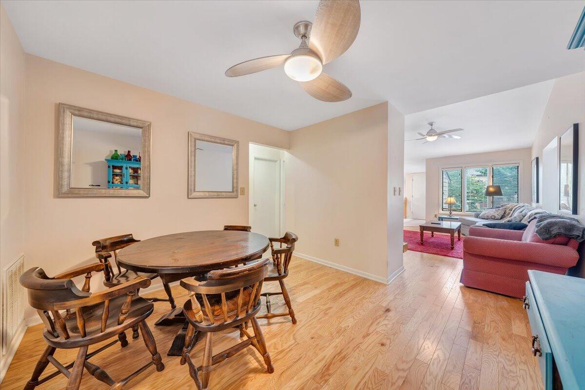 107 Windward Drive, Unit 107 Roanoke, VA 24018 - Photo 5 of 23 14-MIB08171