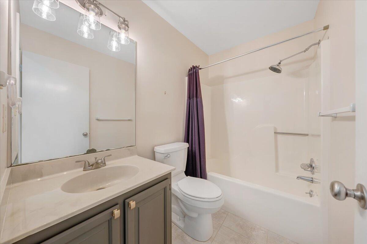 107 Windward Drive, Unit 107 Roanoke, VA 24018 - Photo 9 of 23 15-MIB08174