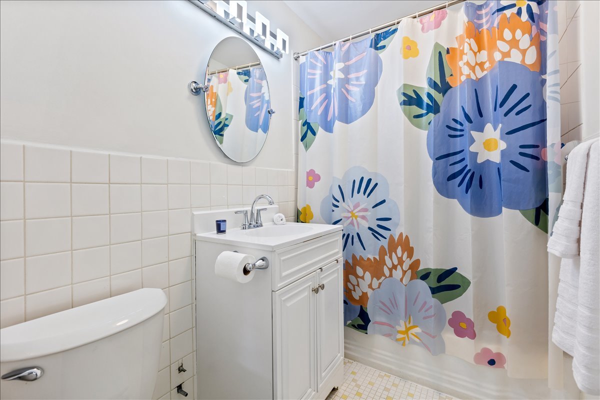 6301 North Sheridan Road, Unit 10F Chicago, IL 60660 - Photo 14 of 16
