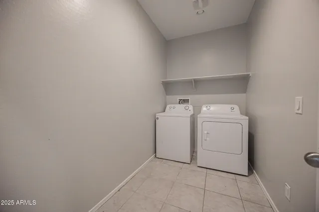 $1,995 | 43606 West Juniper Avenue, Maricopa, AZ 85138