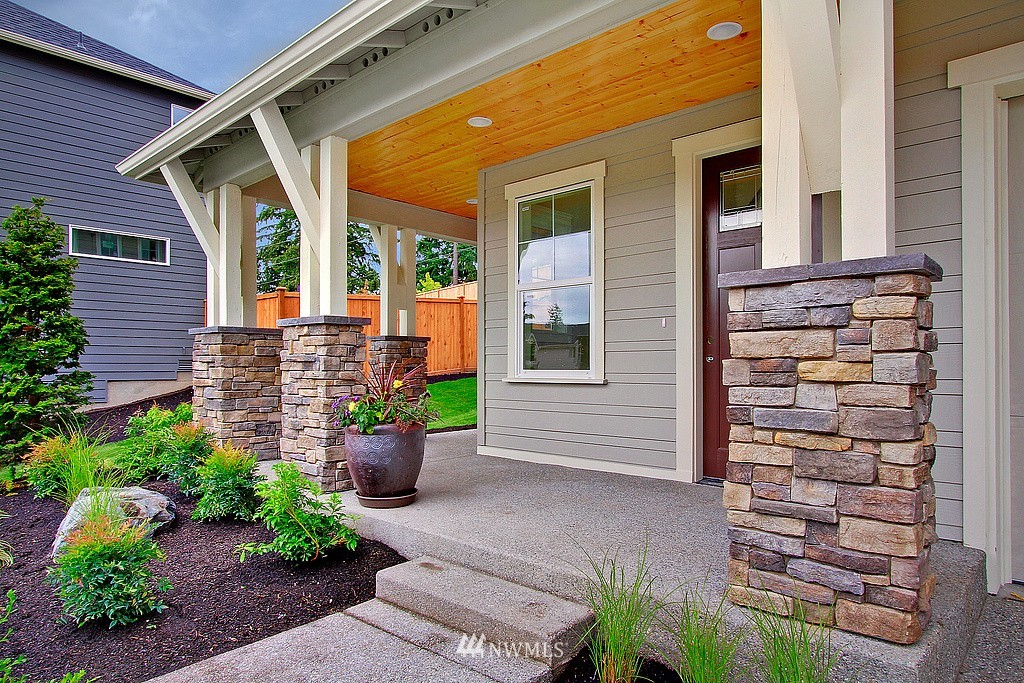 23814 3rd ( 4) Drive Southeast Bothell, WA 98021 - Photo 2 of 24