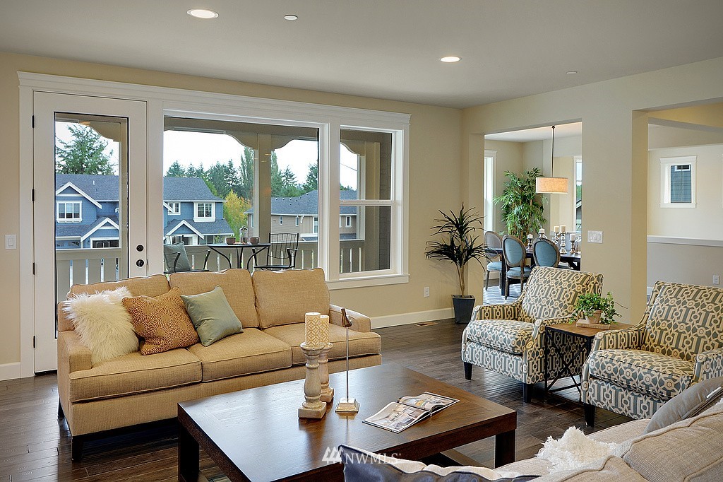 23814 3rd ( 4) Drive Southeast Bothell, WA 98021 - Photo 12 of 24