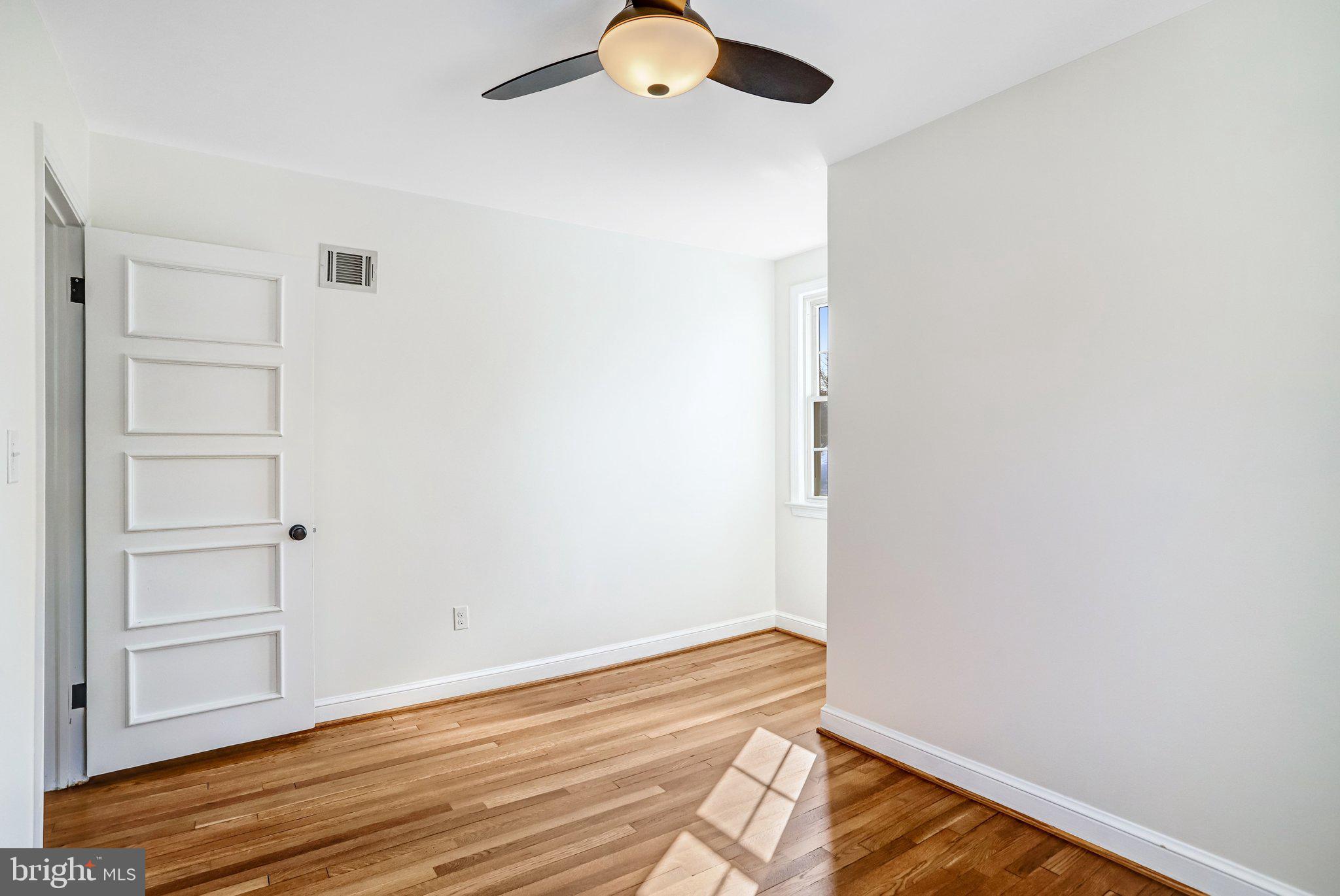 2708 Sycamore Street Alexandria, VA 22305 - Photo 35 of 71