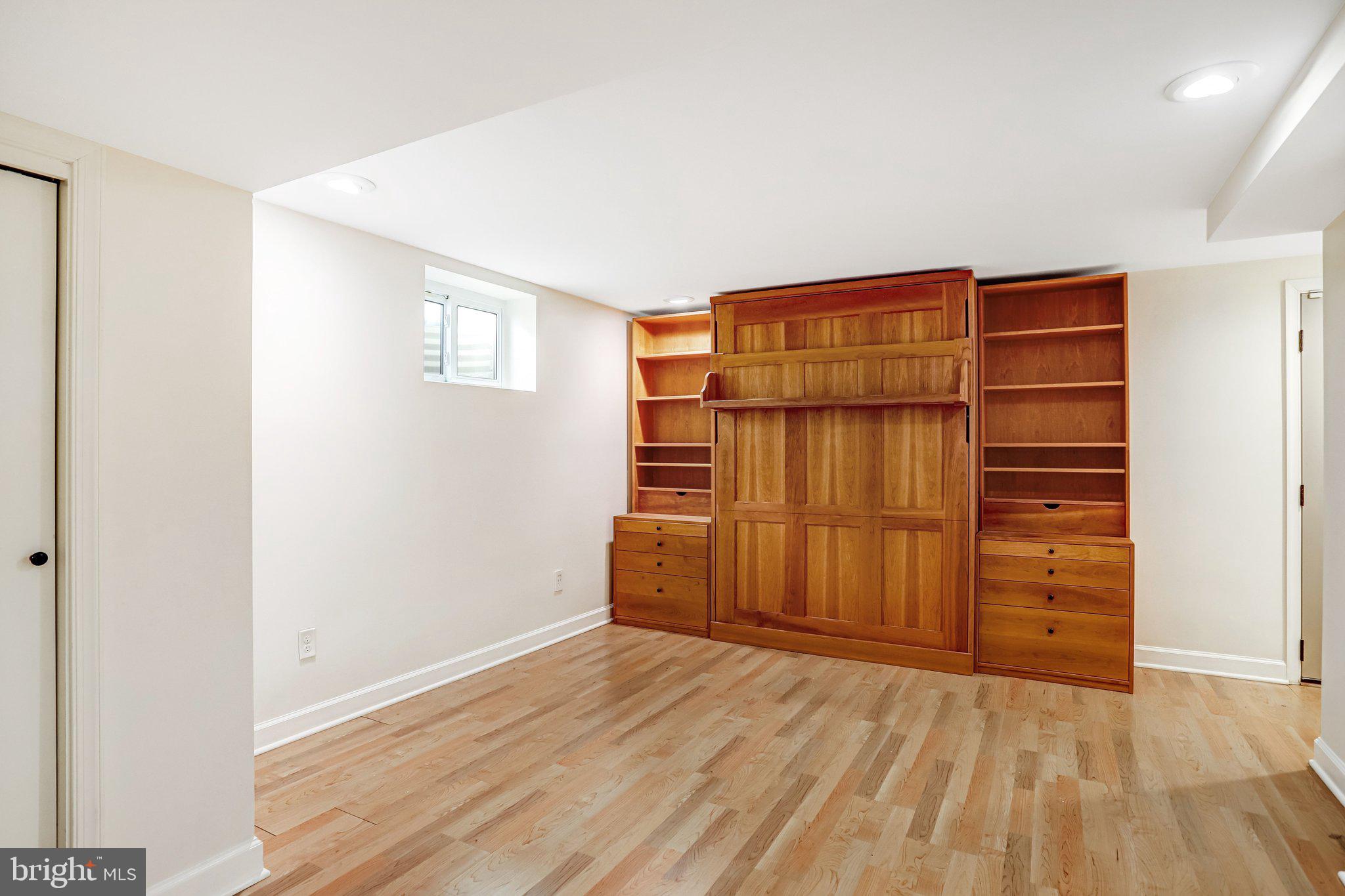 2708 Sycamore Street Alexandria, VA 22305 - Photo 40 of 71 Custom cabinets and Murphy Bed Convey!