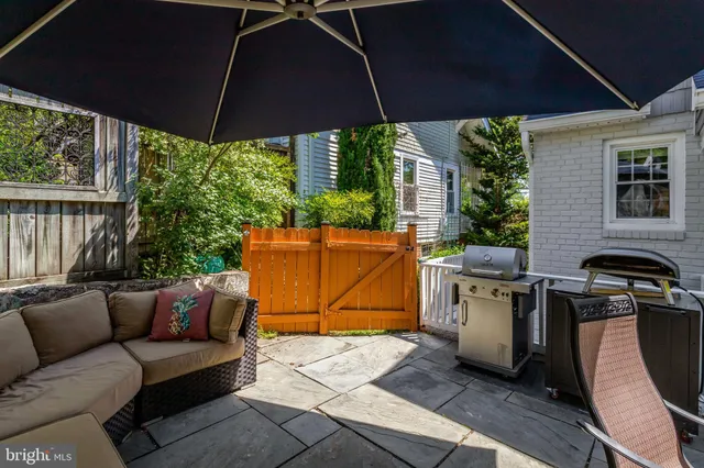 $1,050,000 | 2708 Sycamore Street, Alexandria, VA 22305