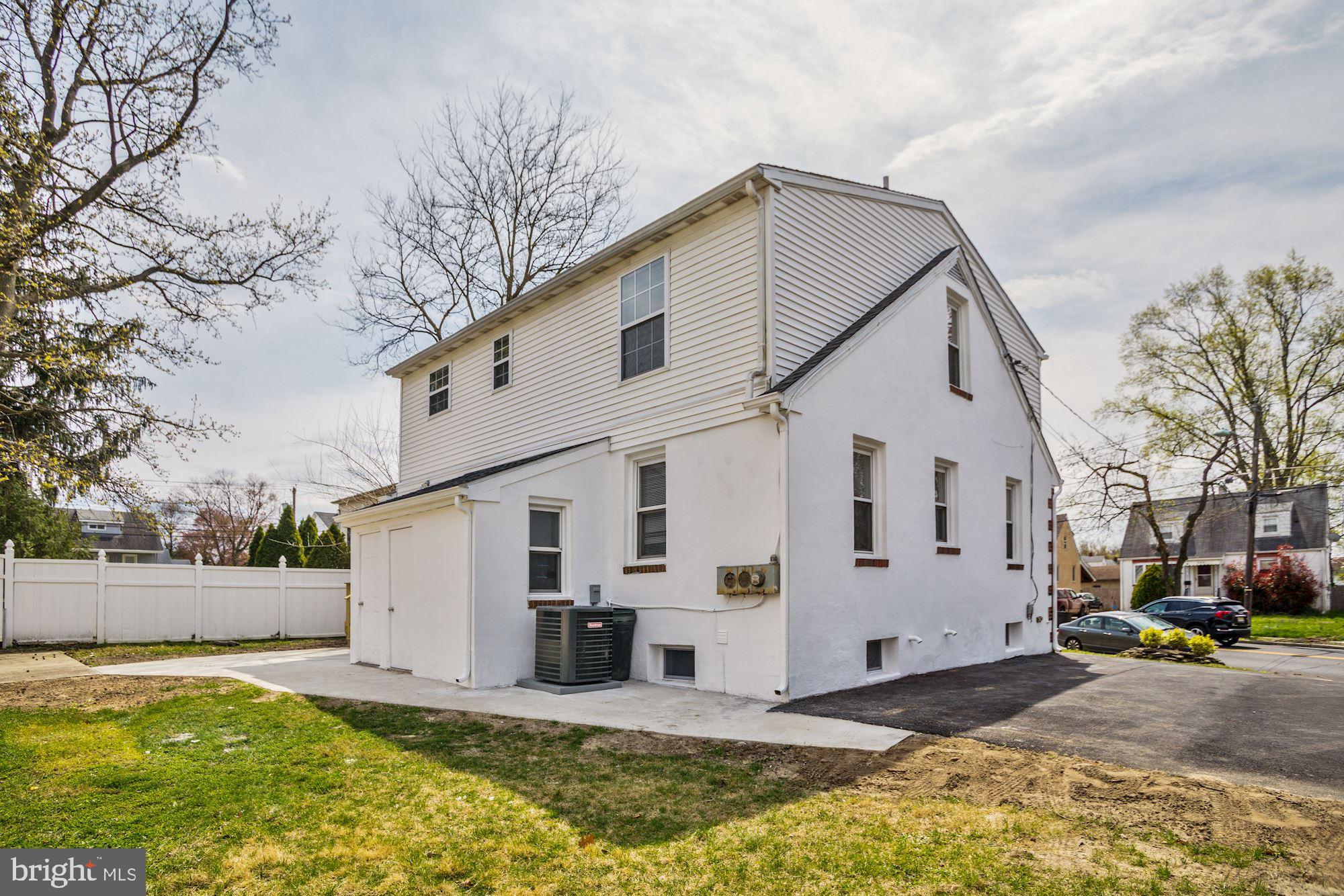 451 South Forklanding Road Maple Shade, NJ 08052 - Photo 44 of 48 Exterior Rear