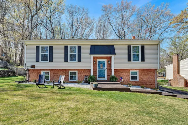$375,000 | 2972 Tree Swallow Road, Roanoke, VA 24018