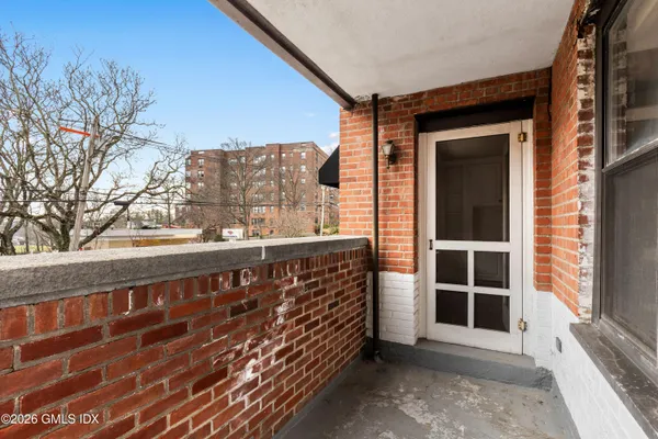 $4,600 | 25 West Elm Street, Unit 15, Greenwich, CT 06830