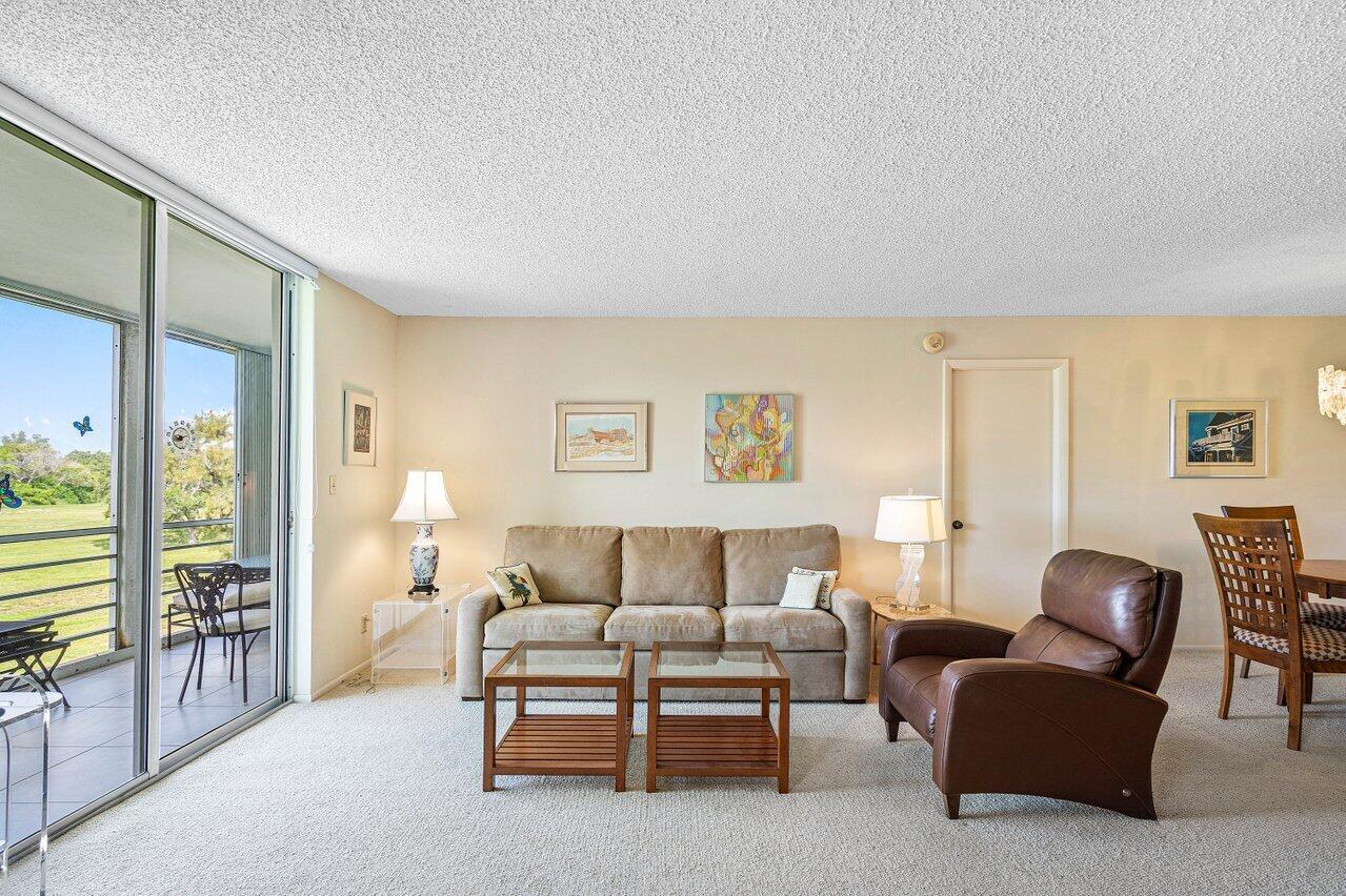 5301 Northwest 2nd Avenue, Unit 302 Boca Raton, FL 33487 - Photo 15 of 38 014-5301Northwest2ndAvenue-302-BocaRaton