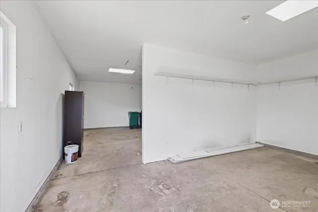 an empty room with closet