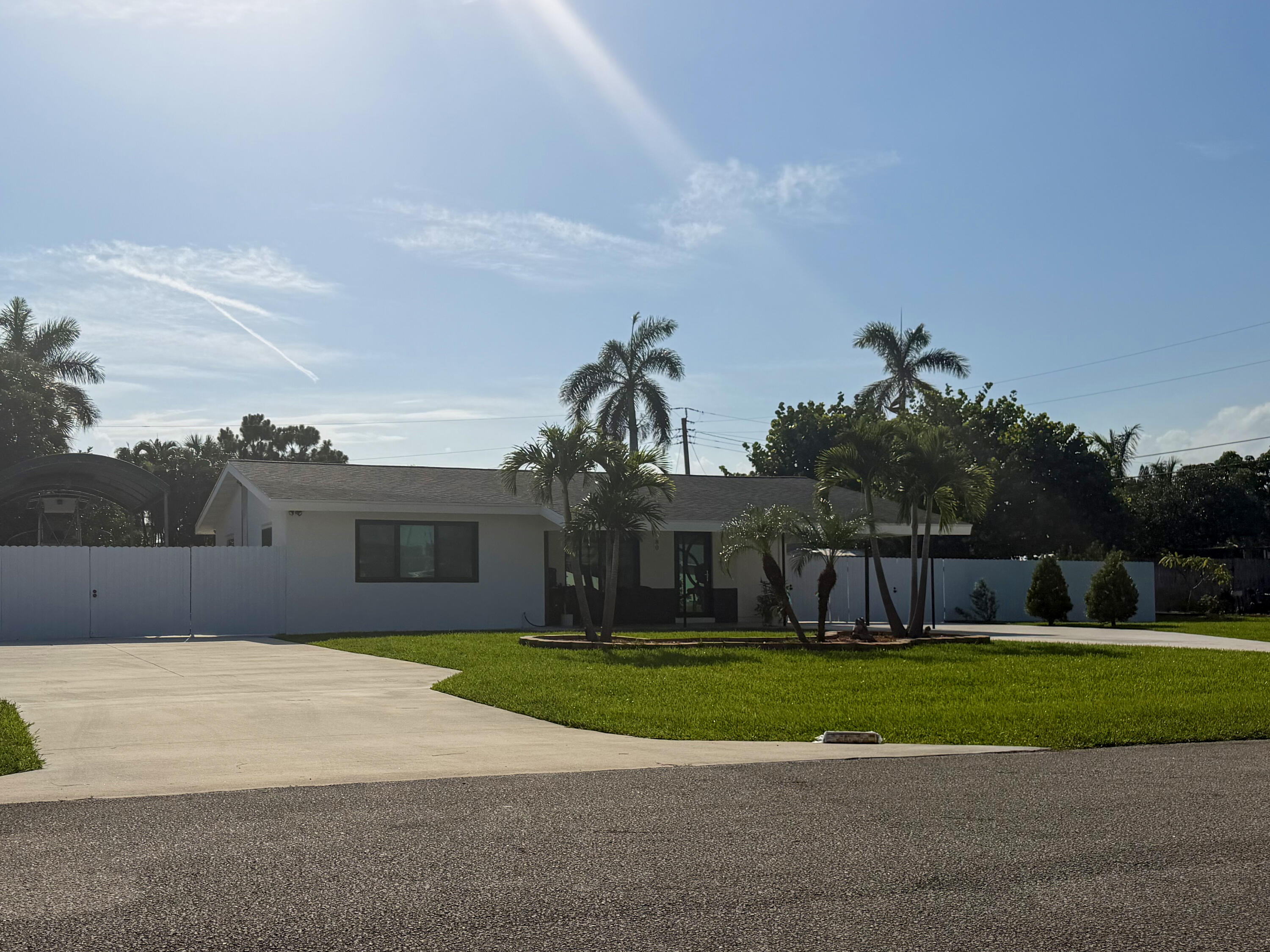80 Cleveland Road Lake Worth, FL 33467 - Photo 3 of 27 3