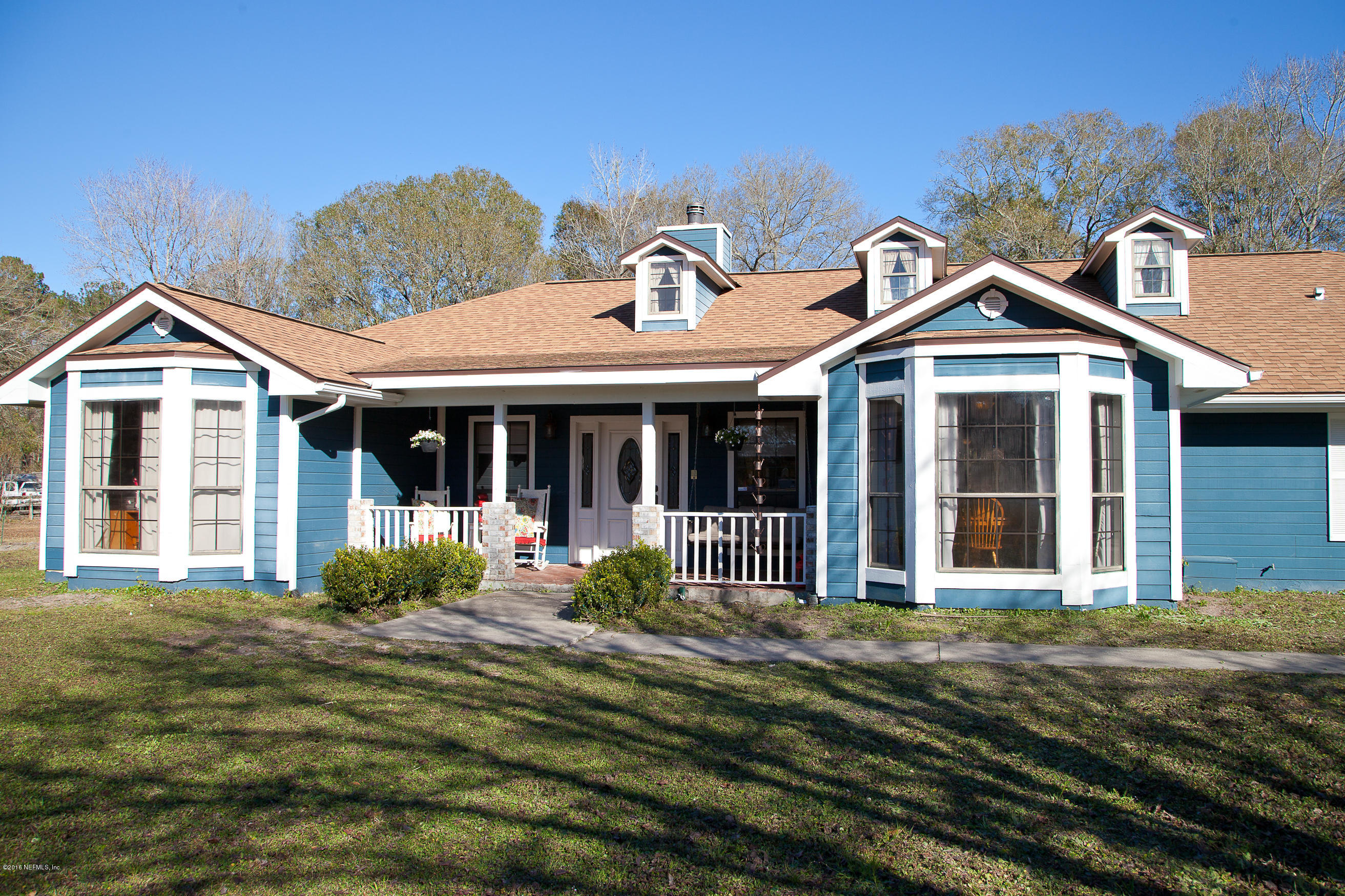 1255 Chaffee Road South Jacksonville, FL 32221 - Photo 1 of 27 FABULOUS FAMILY HOME