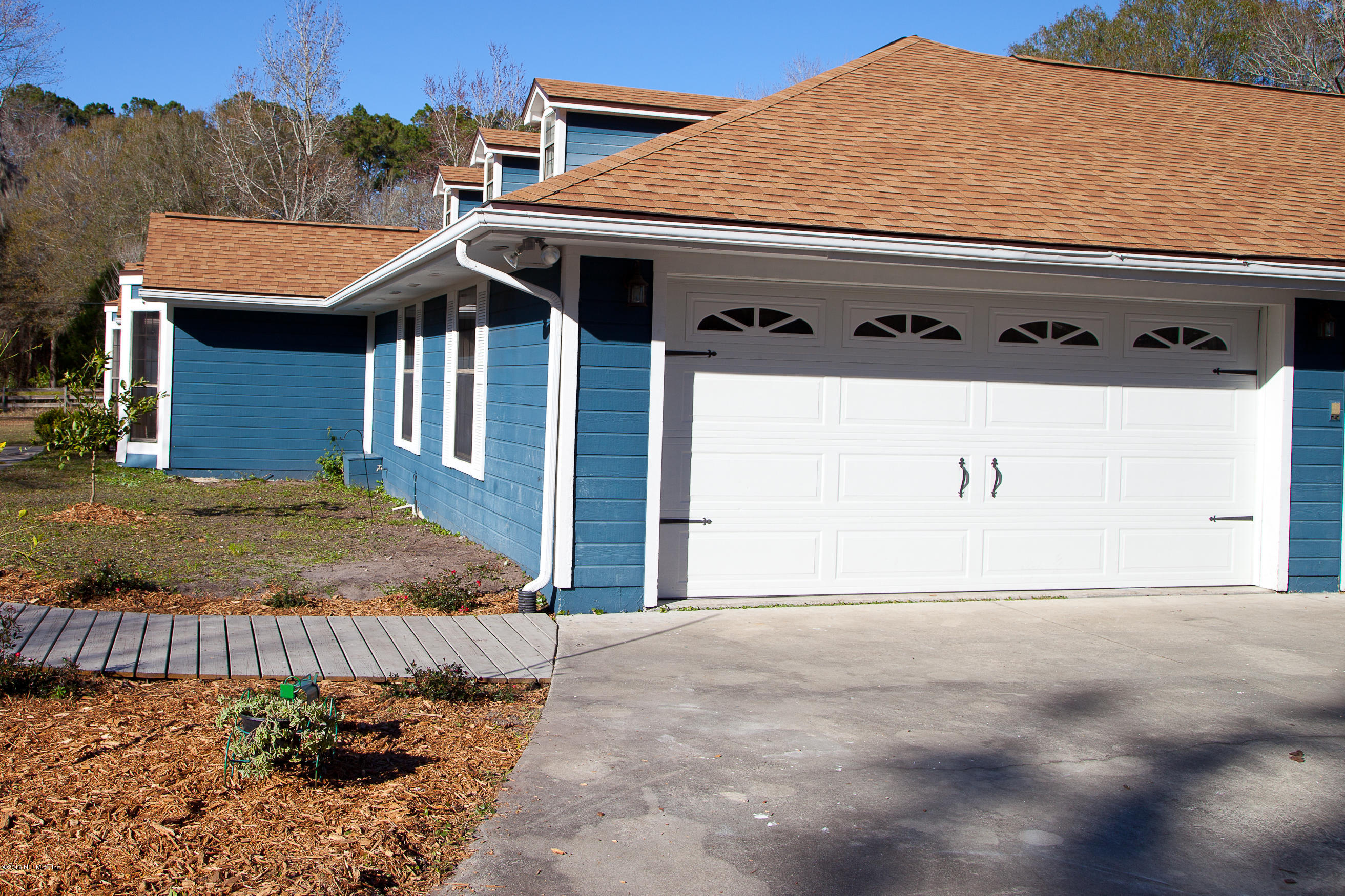 1255 Chaffee Road South Jacksonville, FL 32221 - Photo 25 of 27 GARAGE