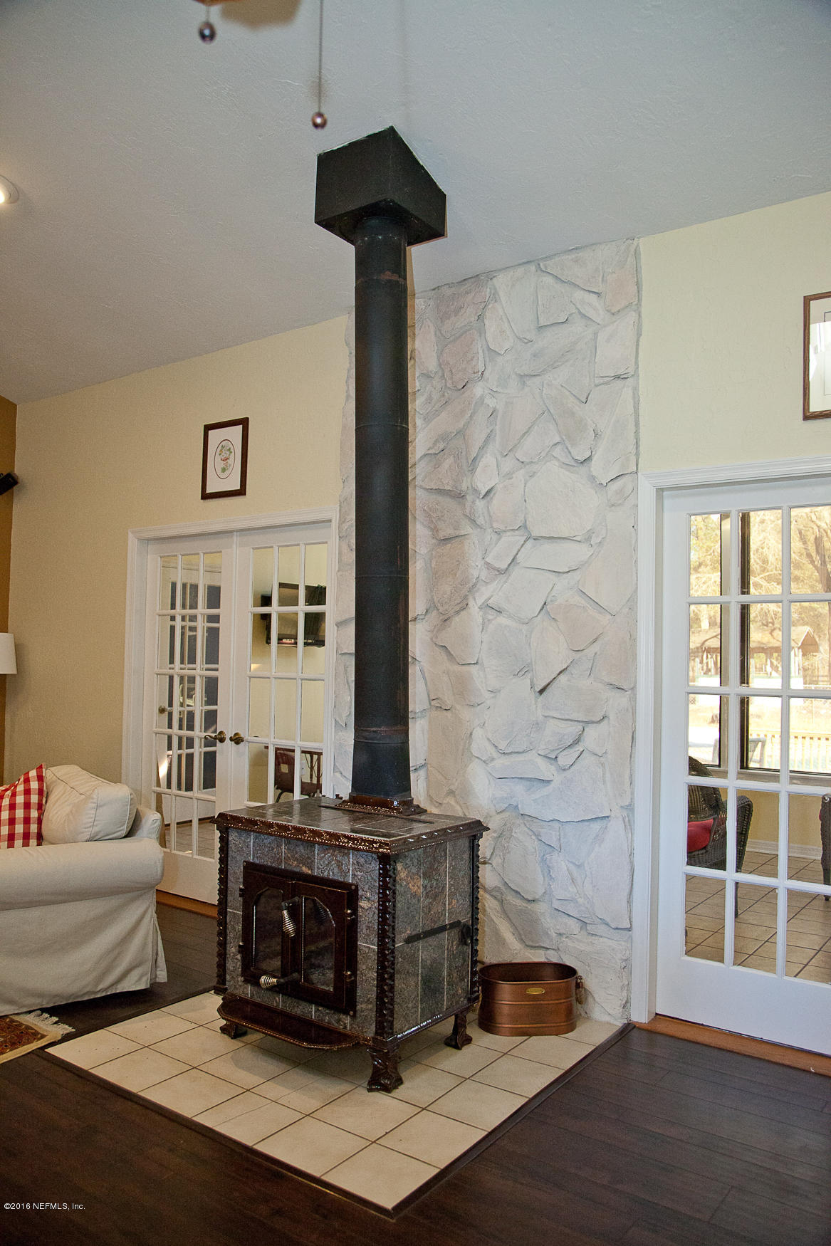 1255 Chaffee Road South Jacksonville, FL 32221 - Photo 10 of 27 FIREPLACE