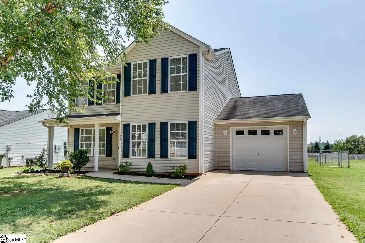 220 Spring Street Duncan, SC 29334 - Photo 2 of 21 Gallery Image 2