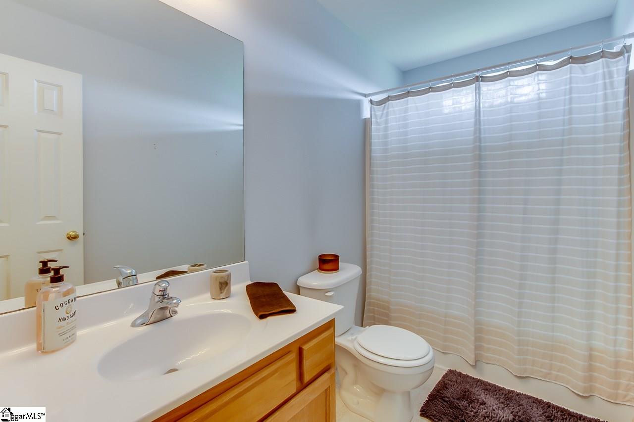 220 Spring Street Duncan, SC 29334 - Photo 15 of 21 Gallery Image 15
