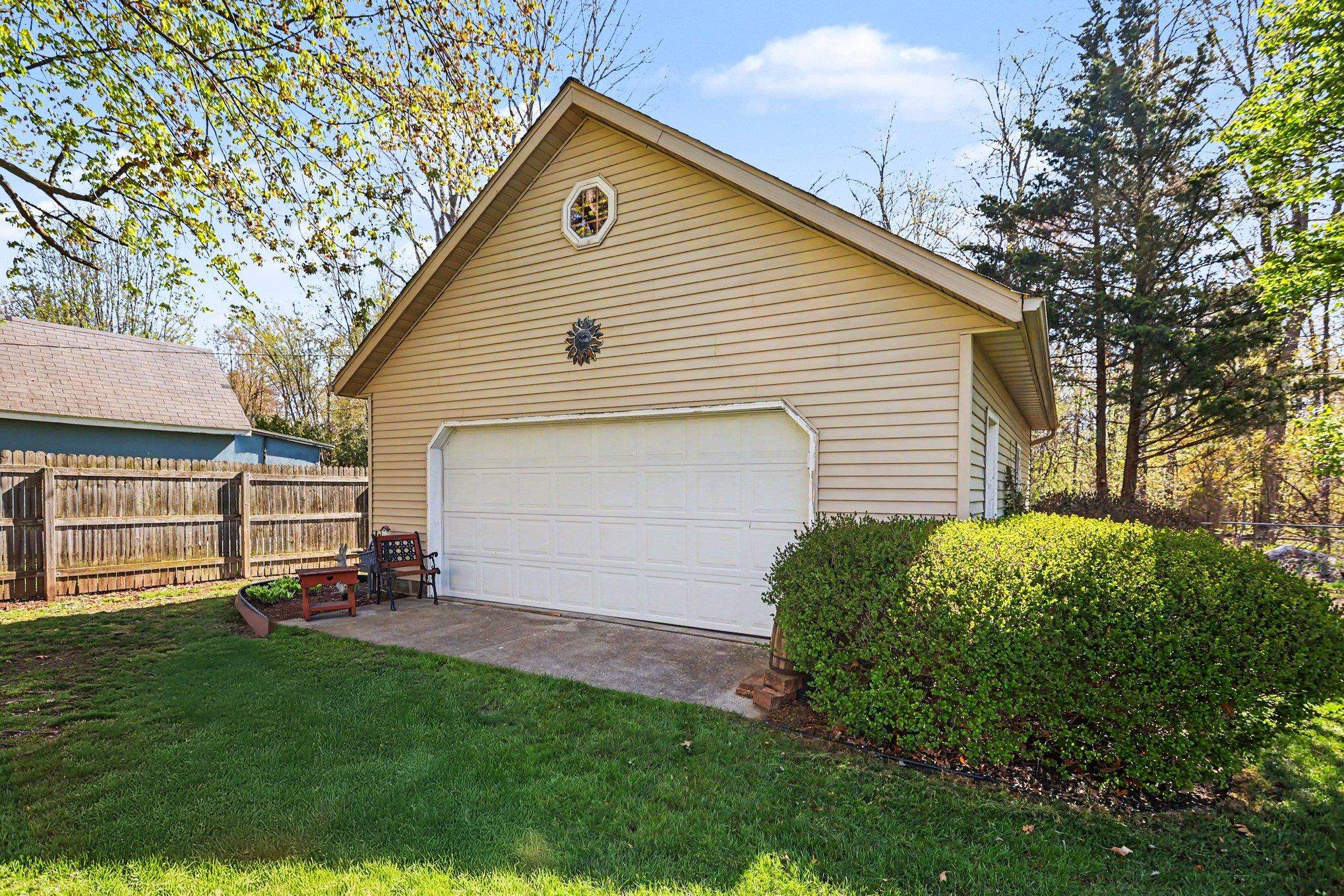 1720 North Huron Road Pinconning, MI 48650 - Photo 18 of 23