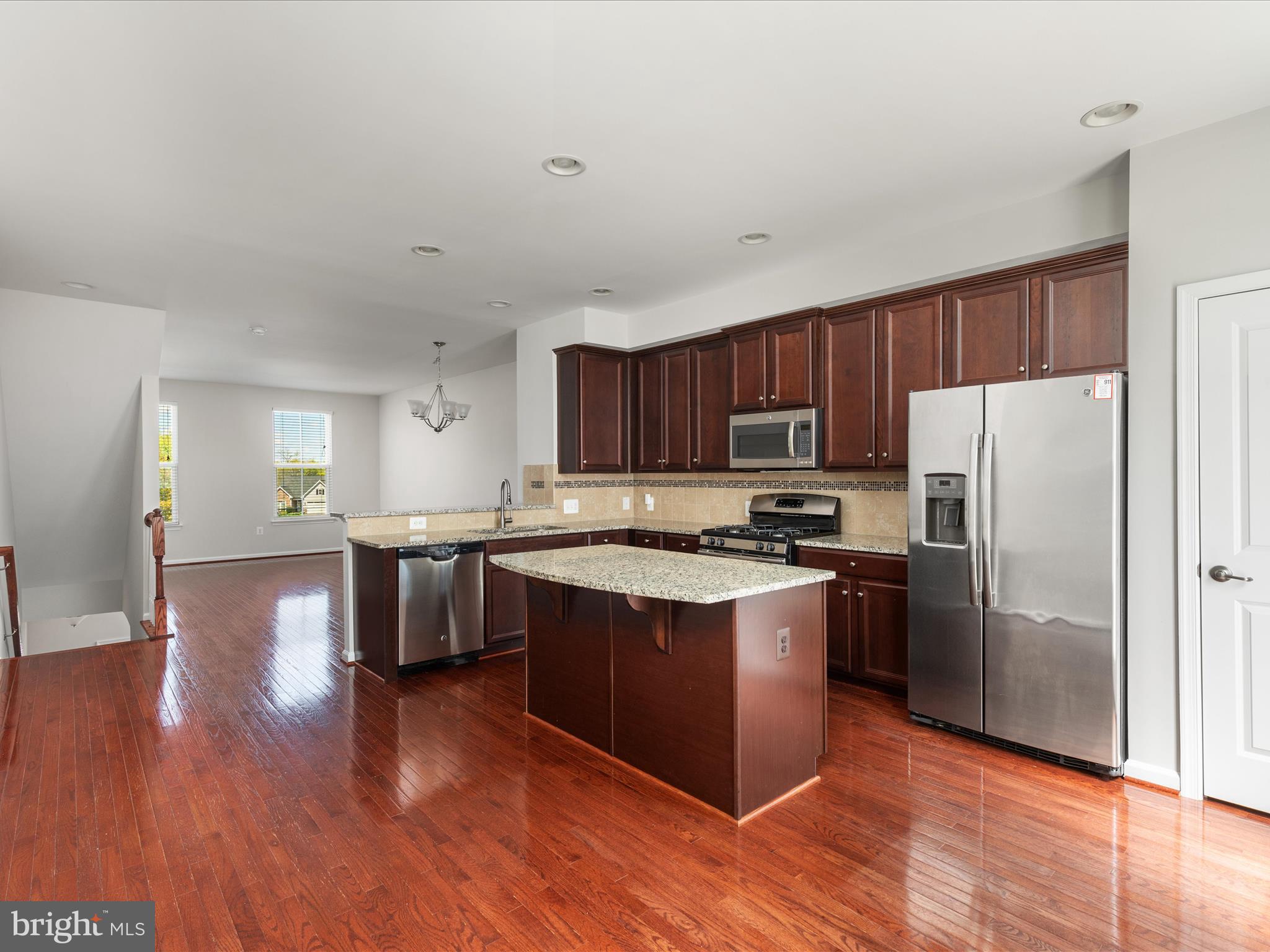 24913 Coats Square Aldie, VA 20105 - Photo 13 of 36 2E6A7557_24913 Coats Square - Joe Nguyen - Absolut