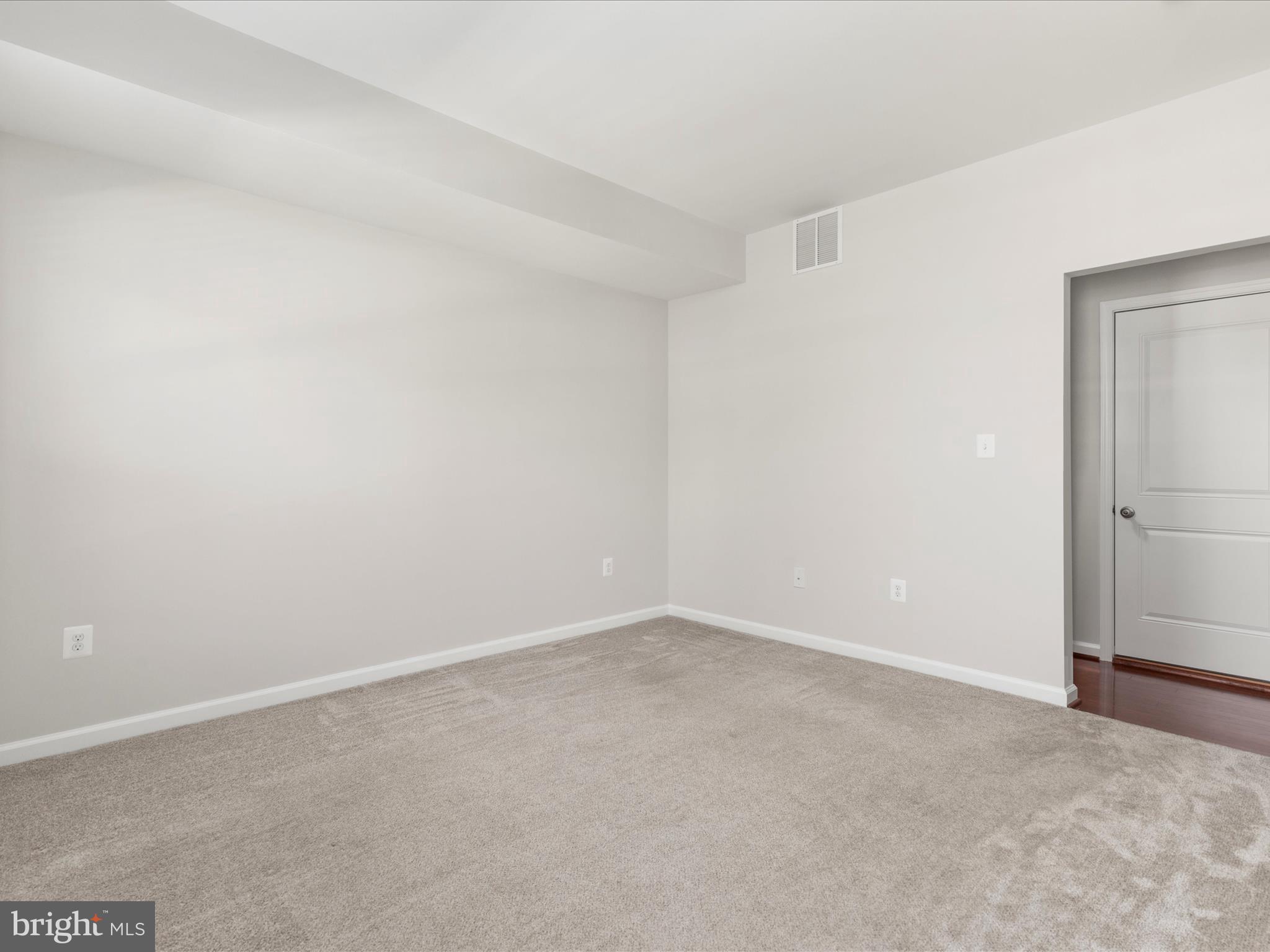 24913 Coats Square Aldie, VA 20105 - Photo 30 of 36 2E6A7593_24913 Coats Square - Joe Nguyen - Absolut