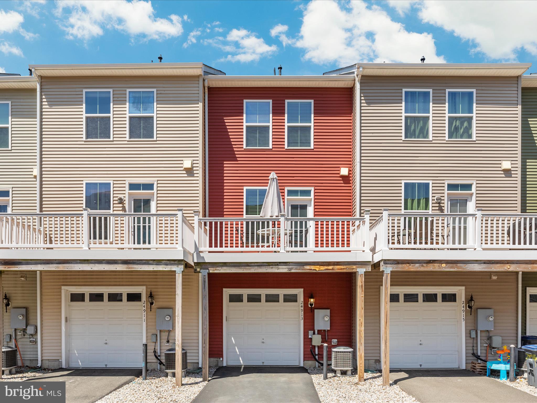 24913 Coats Square Aldie, VA 20105 - Photo 36 of 36 2E6A7623_24913 Coats Square - Joe Nguyen - Absolut