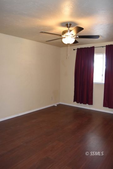 212 East Cardigan Avenue Ridgecrest, CA 93555 - Photo 13 of 16 Gallery Image 13