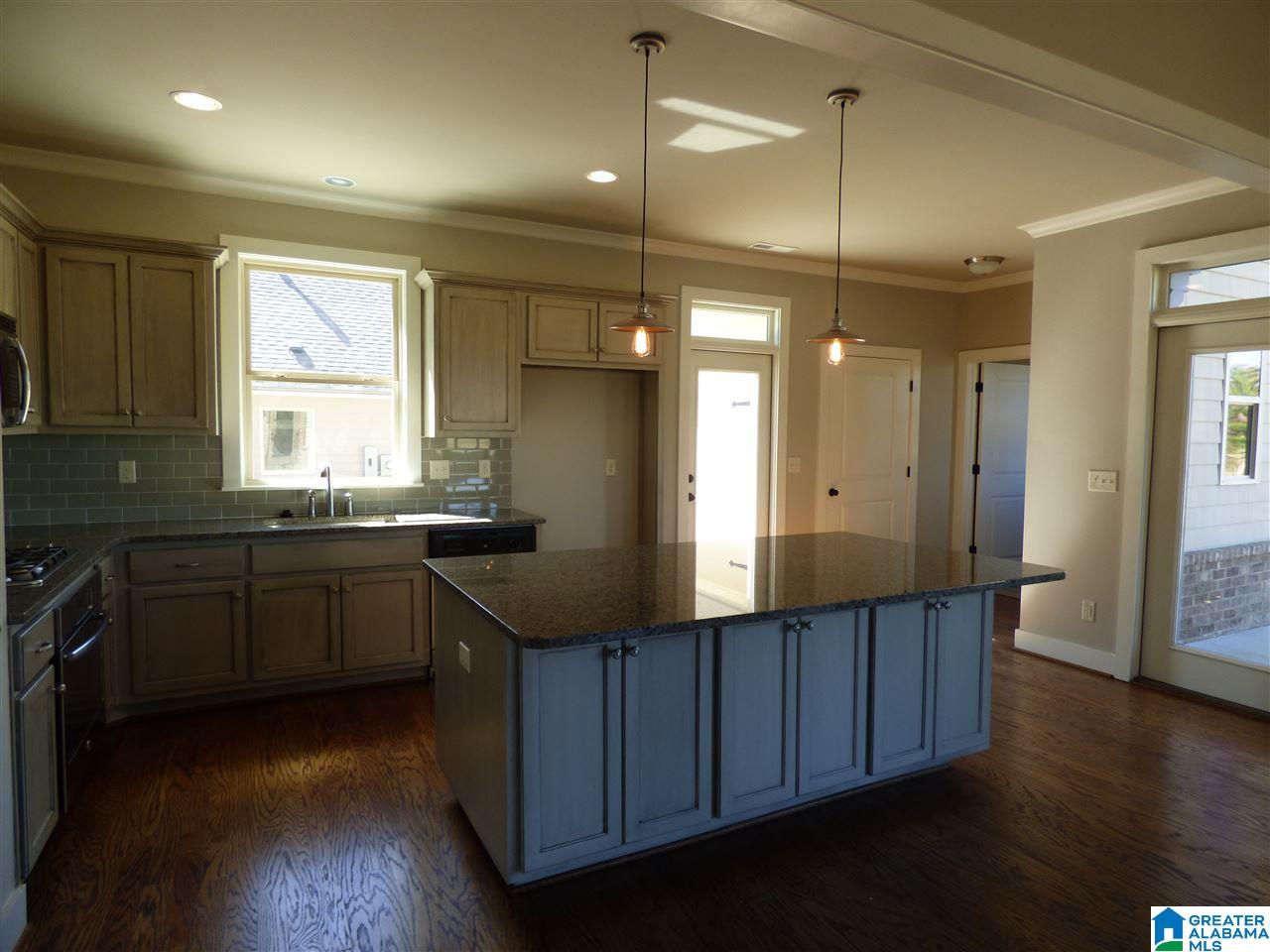 1036 Evan Circle Chelsea, AL 35043 - Photo 6 of 17