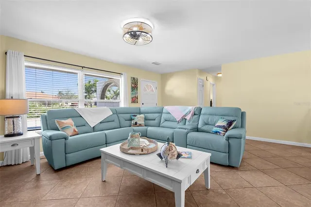 $489,900 | 201 Cavallini Drive, Nokomis, FL 34275