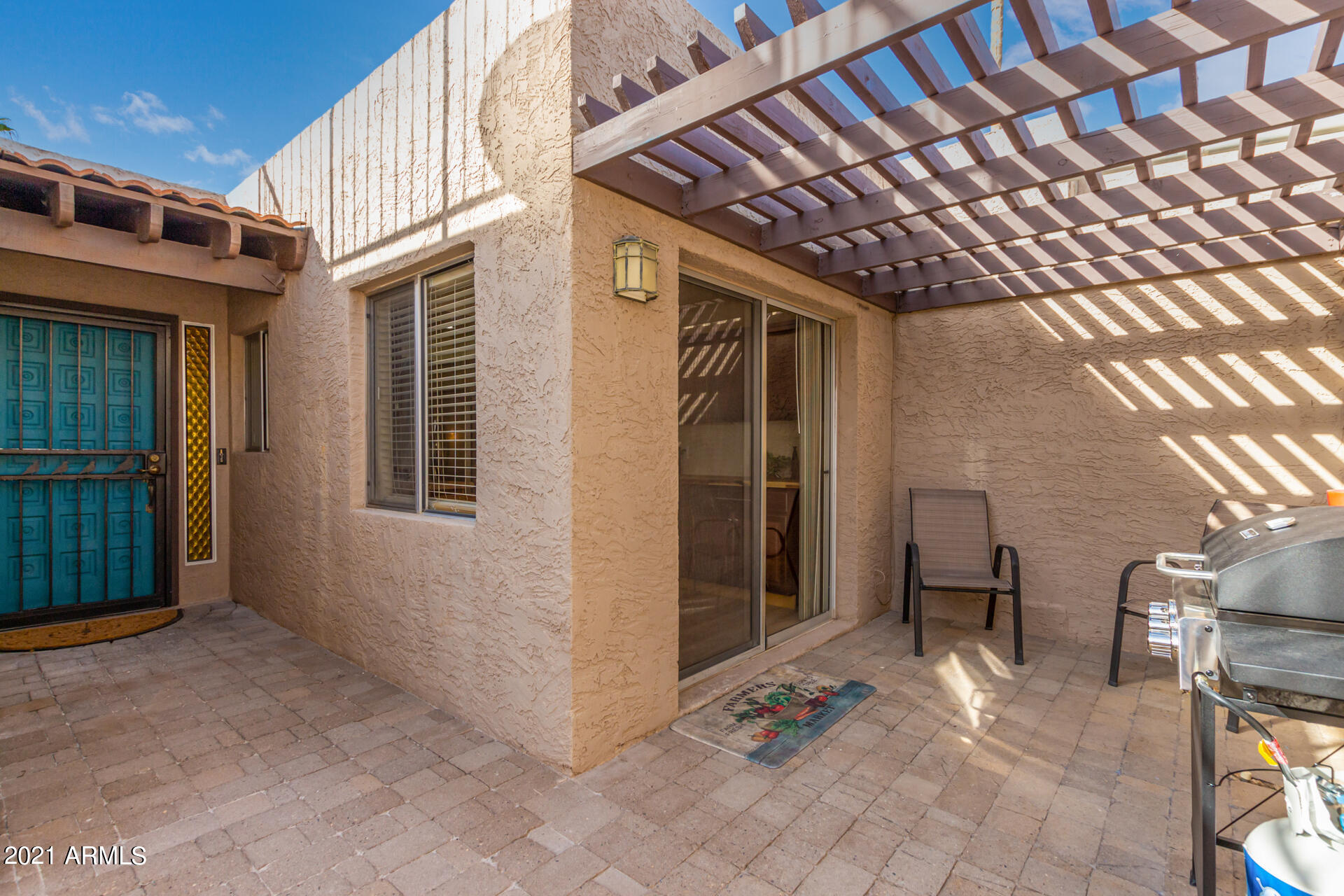 26232 North Bravo Lane Rio Verde, AZ 85263 - Photo 25 of 41 Front patio off the breakfast room