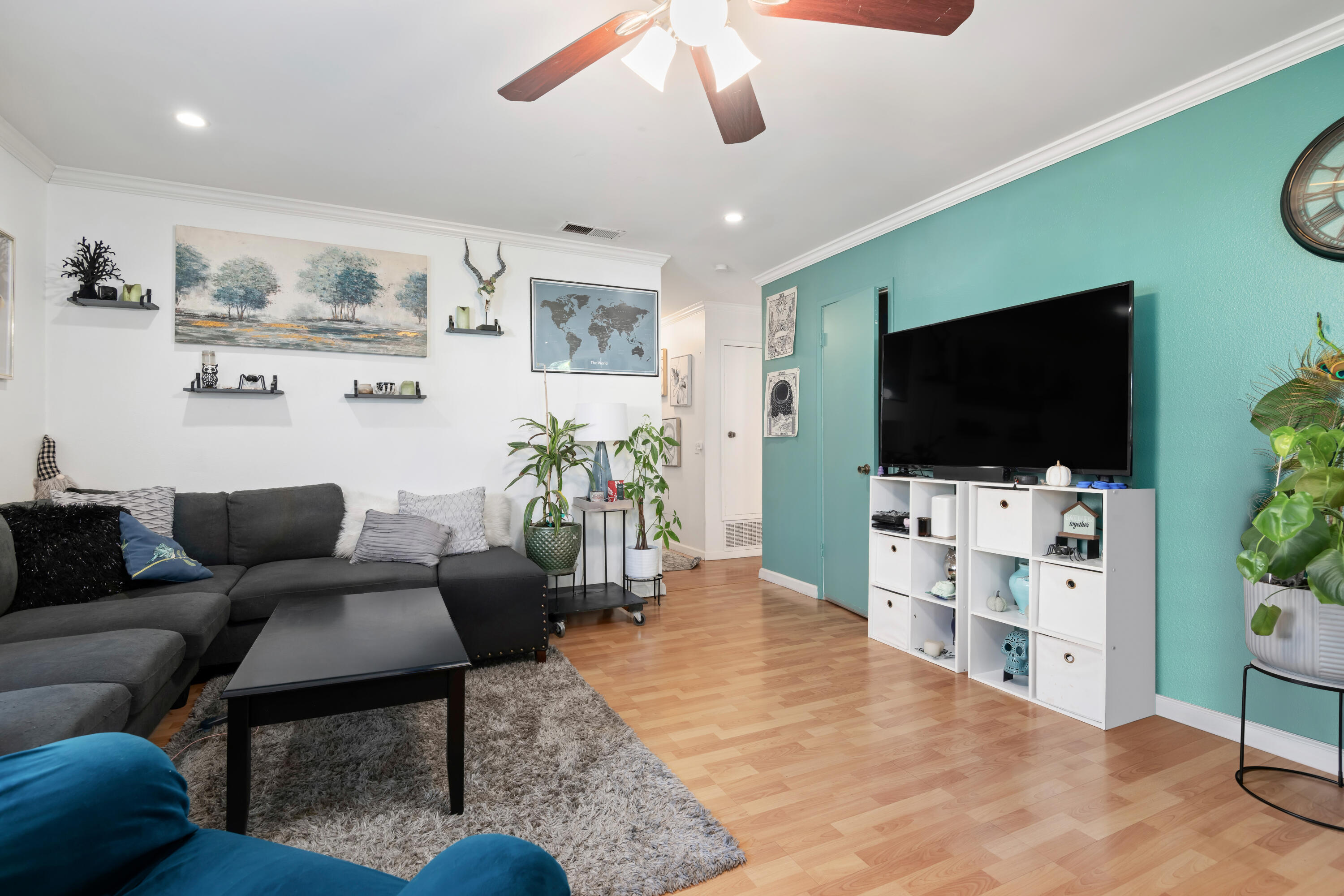 331 Northgate Drive, Unit D Goleta, CA 93117 - Photo 5 of 16 05-Living-Room