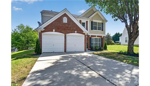 $380,000 | 6526 Jupiter Lane, Charlotte, NC 28213