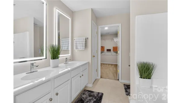 $380,000 | 6526 Jupiter Lane, Charlotte, NC 28213