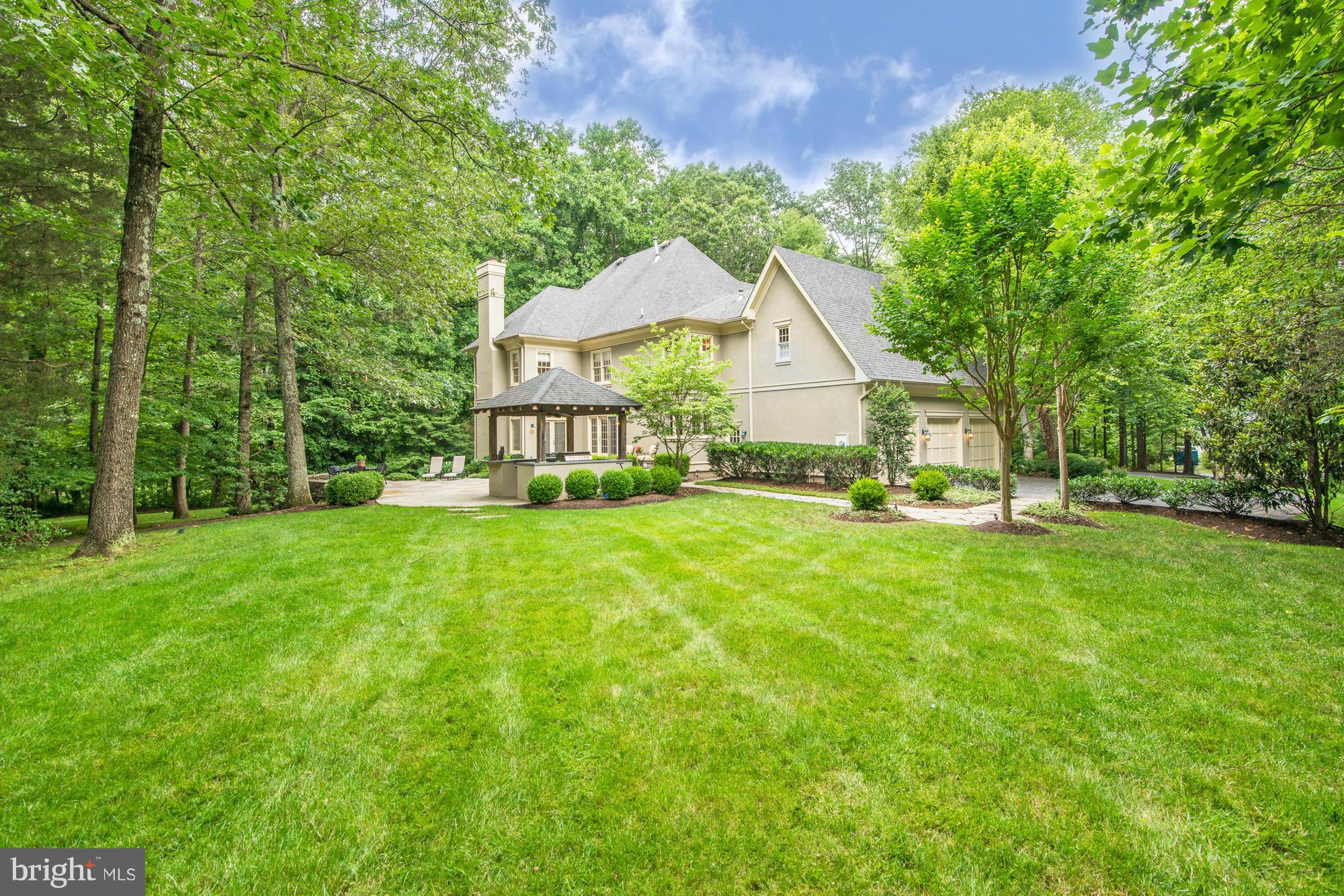 915 Chinquapin Road McLean, VA 22102 - Photo 27 of 30 Exterior (Rear)
