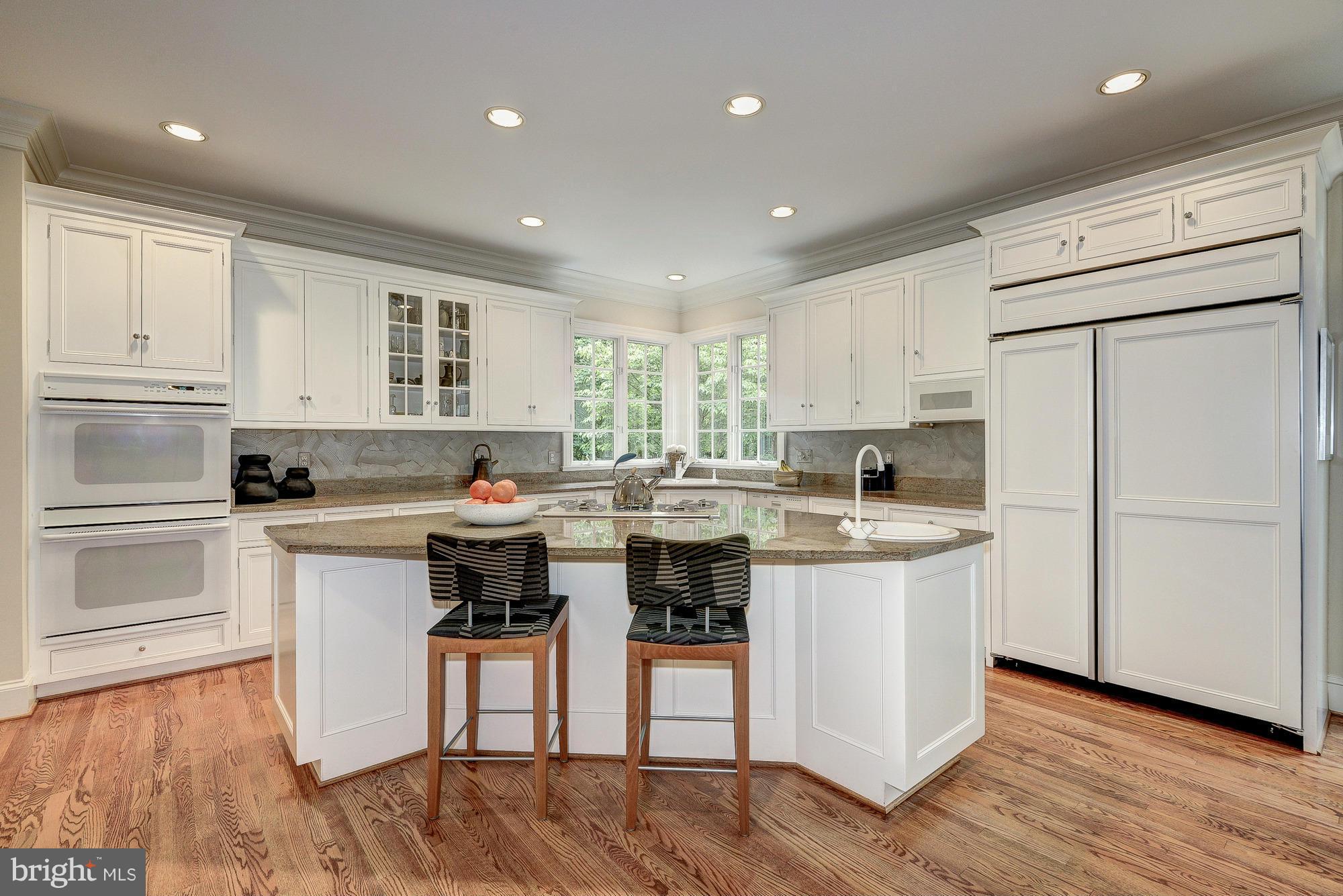915 Chinquapin Road McLean, VA 22102 - Photo 7 of 30 Kitchen