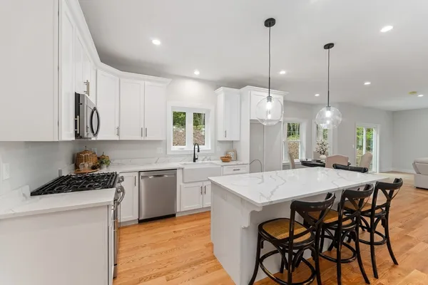 $809,700 | Lot 5-a (4) White Court, Douglas, MA 01516