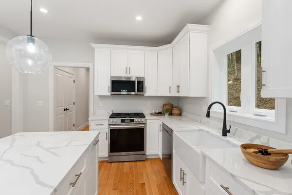 $809,700 | Lot 5-a (4) White Court, Douglas, MA 01516