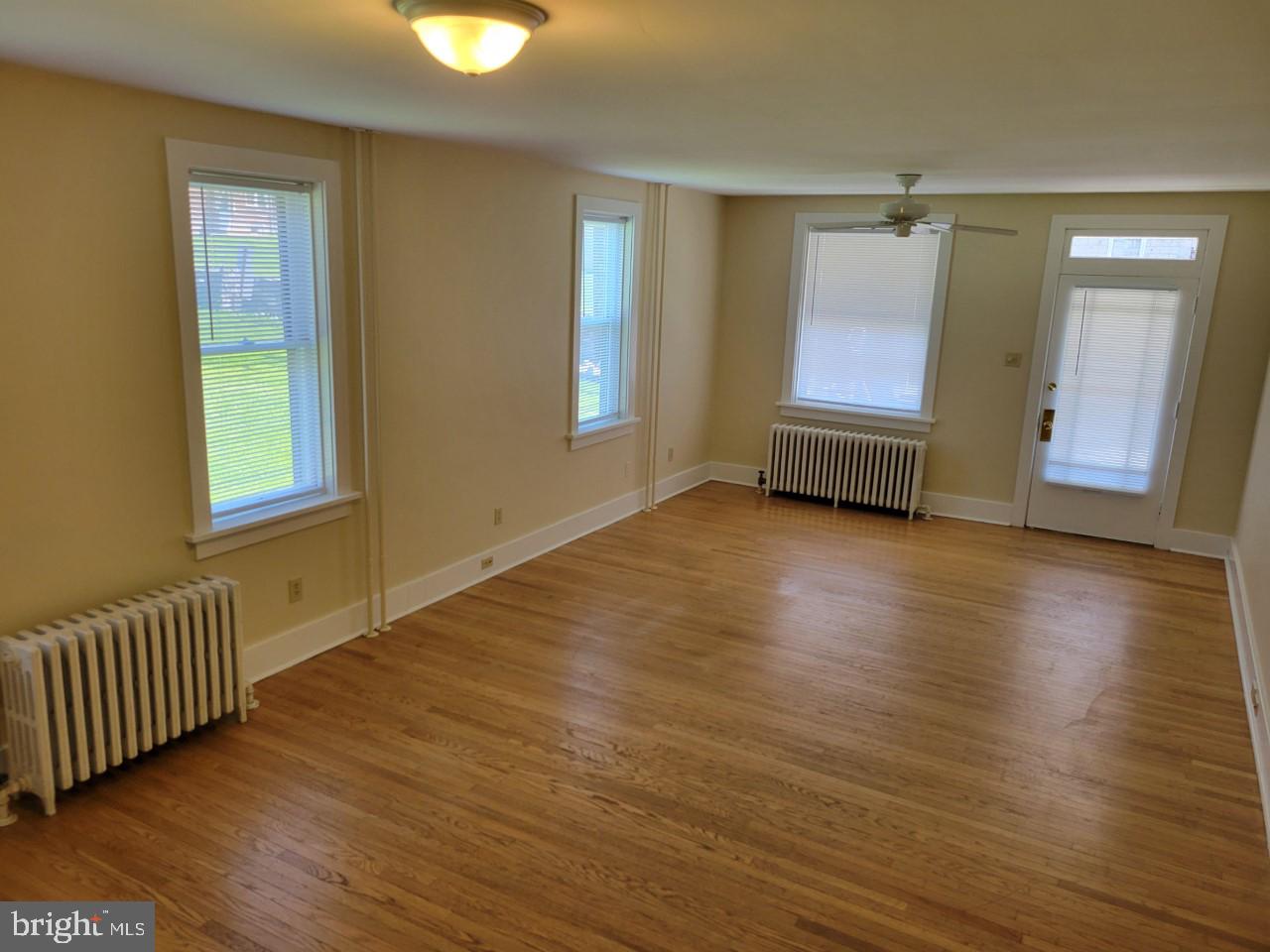19 East Derry Road Hershey, PA 17033 - Photo 3 of 17 Gallery Image 3