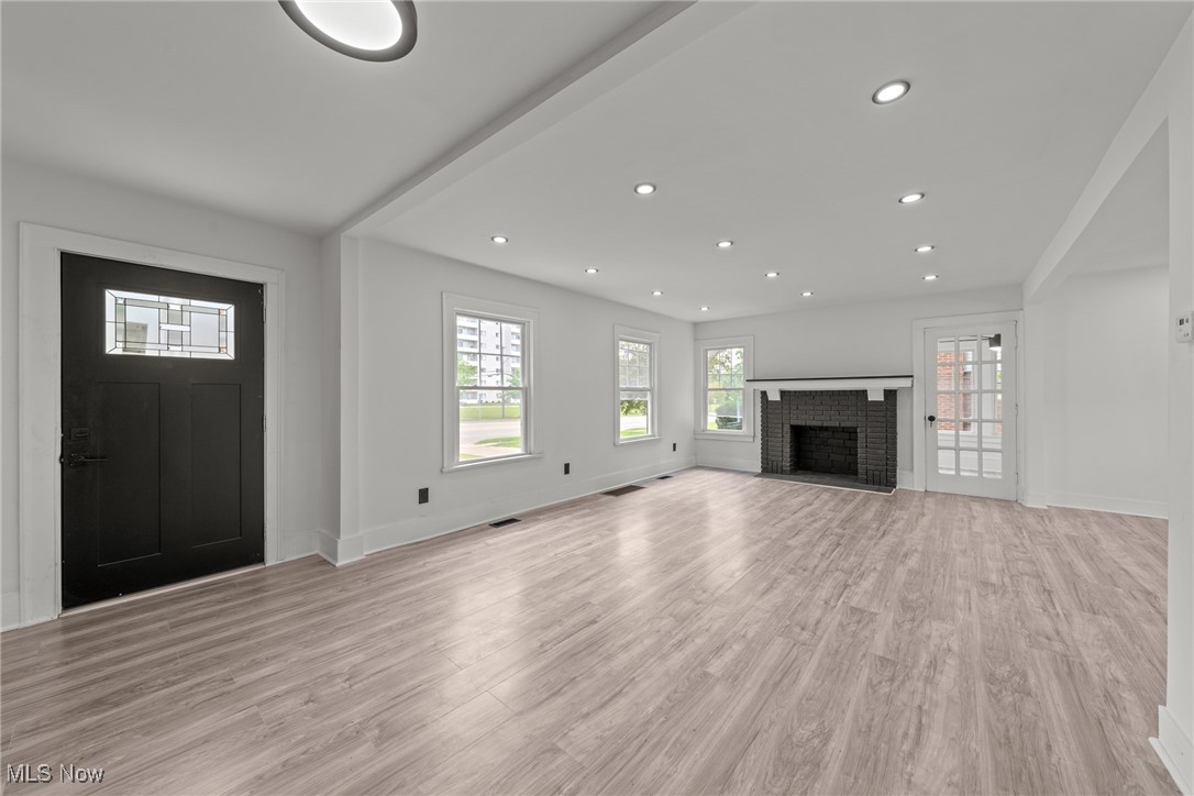 1492 South Taylor Road Cleveland Heights, OH 44118 - Photo 4 of 50