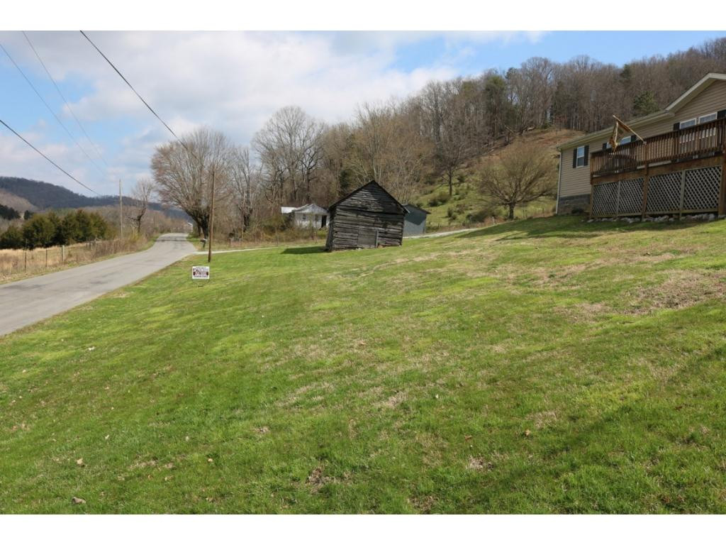 1190 Rock Quarry Road Afton, TN 37616 - Photo 27 of 28 front yard