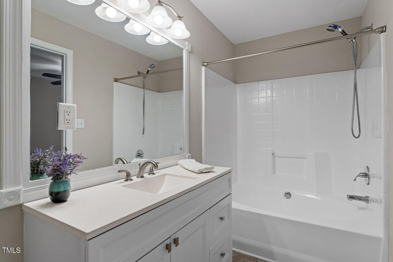 144 Melksham Road Wake Forest, NC 27587 - Photo 21 of 39 Primary Bath