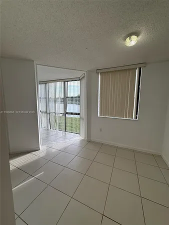 $2,300 | Verabella Falls Condominiums, Miami, FL 33193