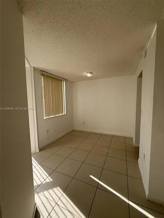$2,300 | Verabella Falls Condominiums, Miami, FL 33193