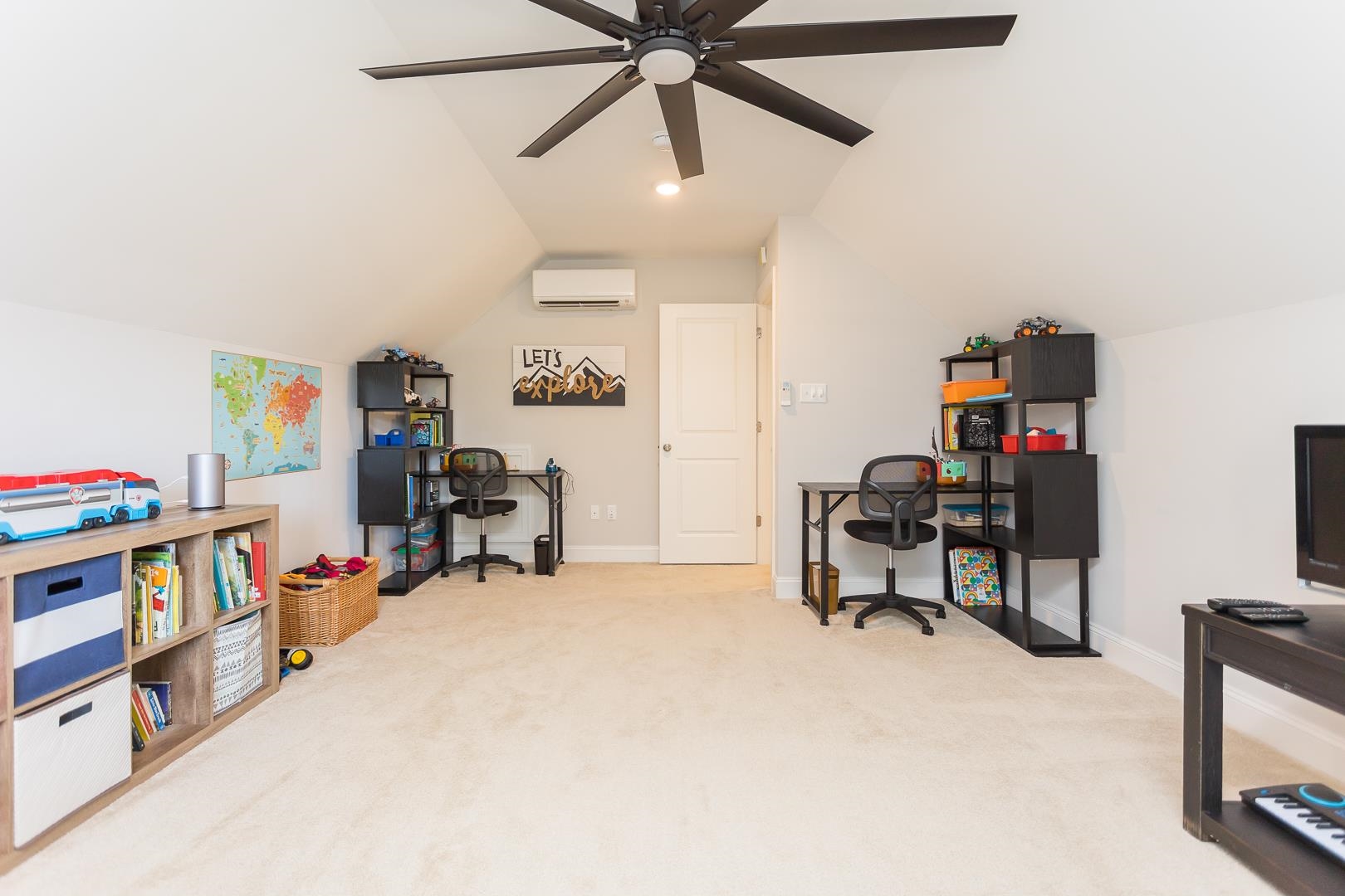 3768 Boundary Run Road Gum Spring, VA 23065 - Photo 33 of 46 a view of a workspace with furniture