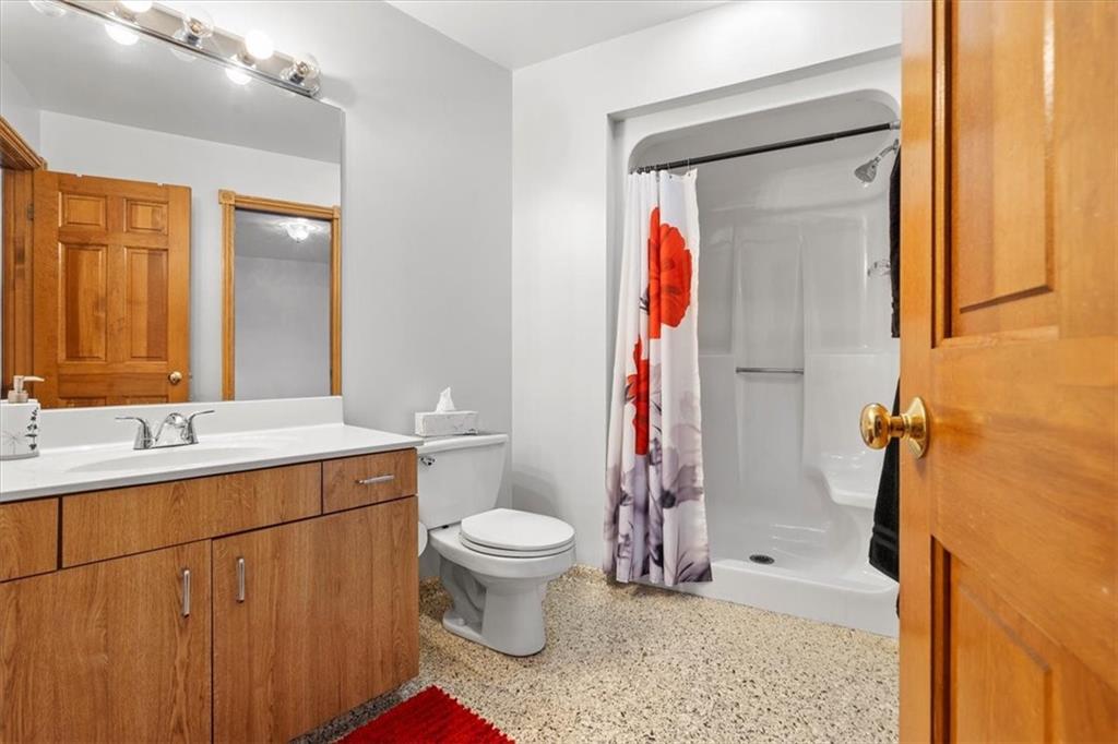 155 Ramage Road Pittsburgh, PA 15214 - Photo 22 of 33 Gallery Image 22