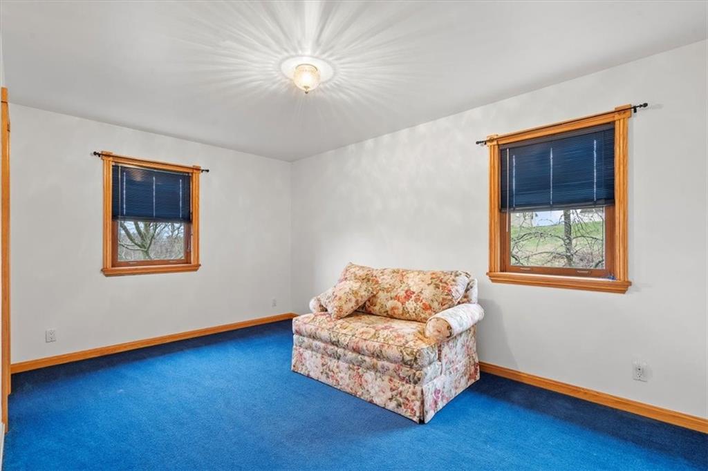 155 Ramage Road Pittsburgh, PA 15214 - Photo 24 of 33 Gallery Image 24