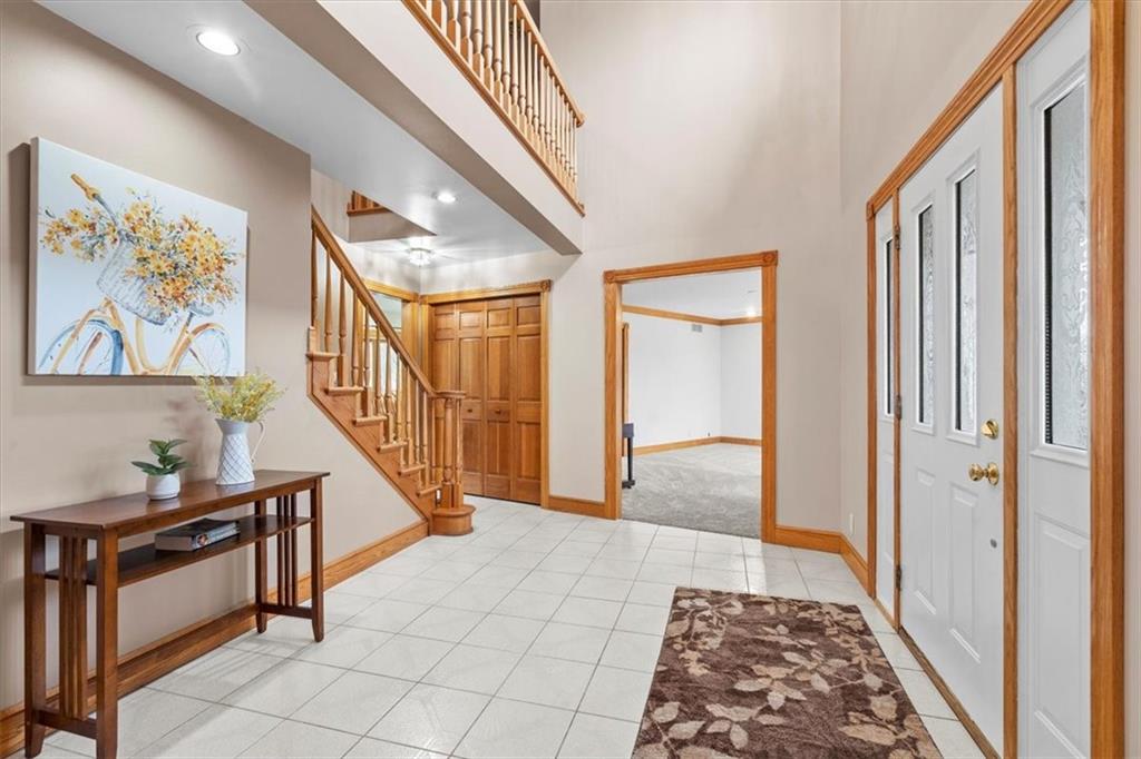 155 Ramage Road Pittsburgh, PA 15214 - Photo 3 of 33 Gallery Image 3