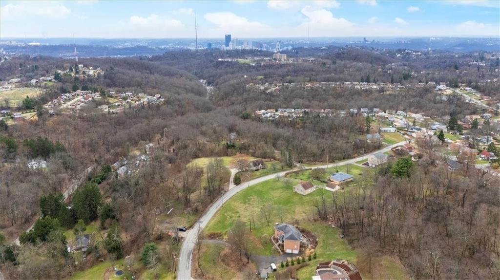 155 Ramage Road Pittsburgh, PA 15214 - Photo 32 of 33 Gallery Image 32