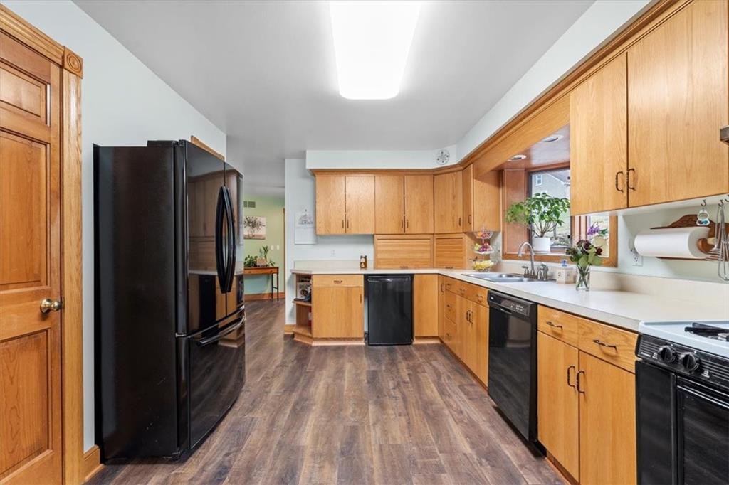 155 Ramage Road Pittsburgh, PA 15214 - Photo 7 of 33 Gallery Image 7
