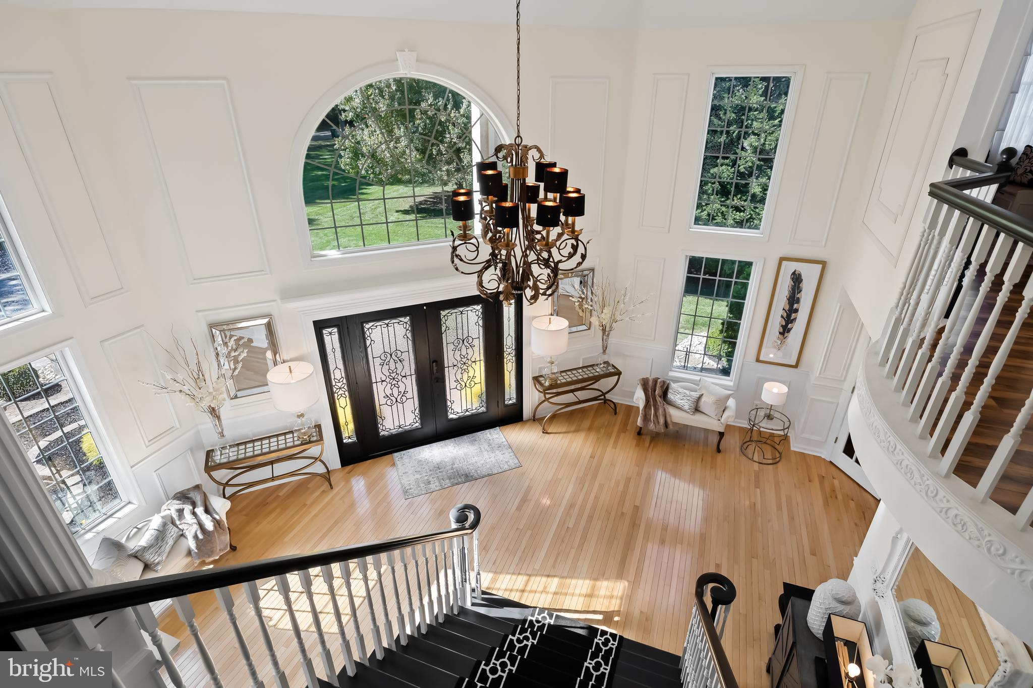 33 South Elmwood Road Marlton, NJ 08053 - Photo 14 of 98 a living room with furniture and a window