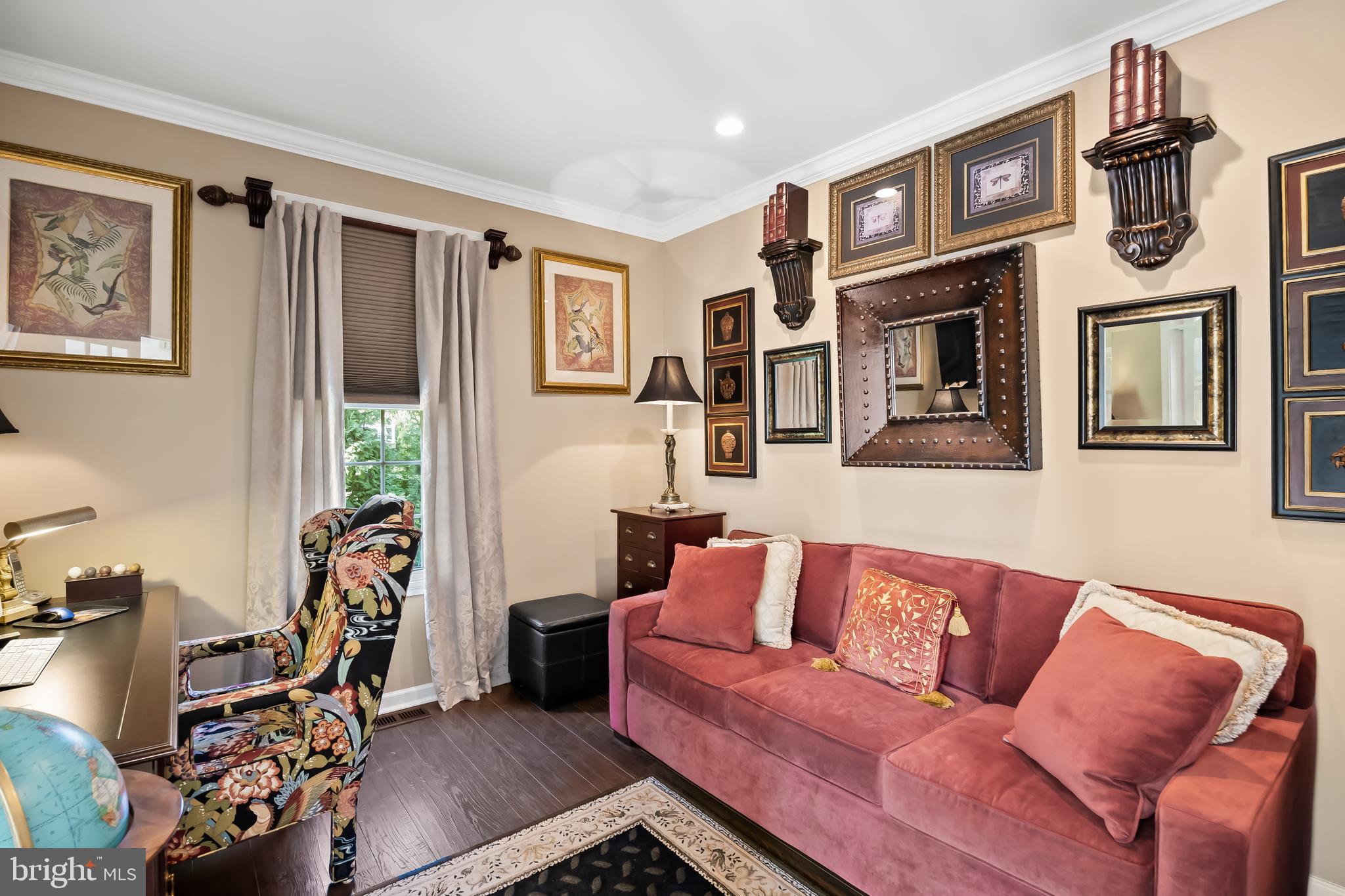 33 South Elmwood Road Marlton, NJ 08053 - Photo 35 of 98 a living room with furniture